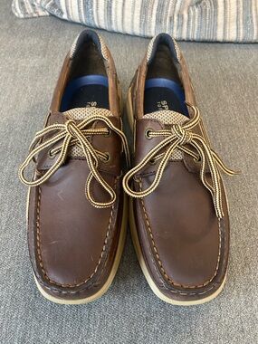 Sperry Brown Leather Men’s Size 8 Boat Shoes with cushioning. Driving Shoes